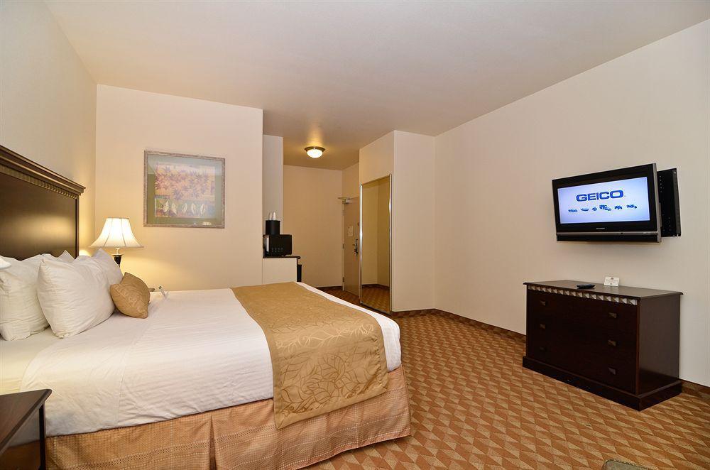 Battle Ground Best Western Plus Battleground Inn & Suites מראה חיצוני תמונה