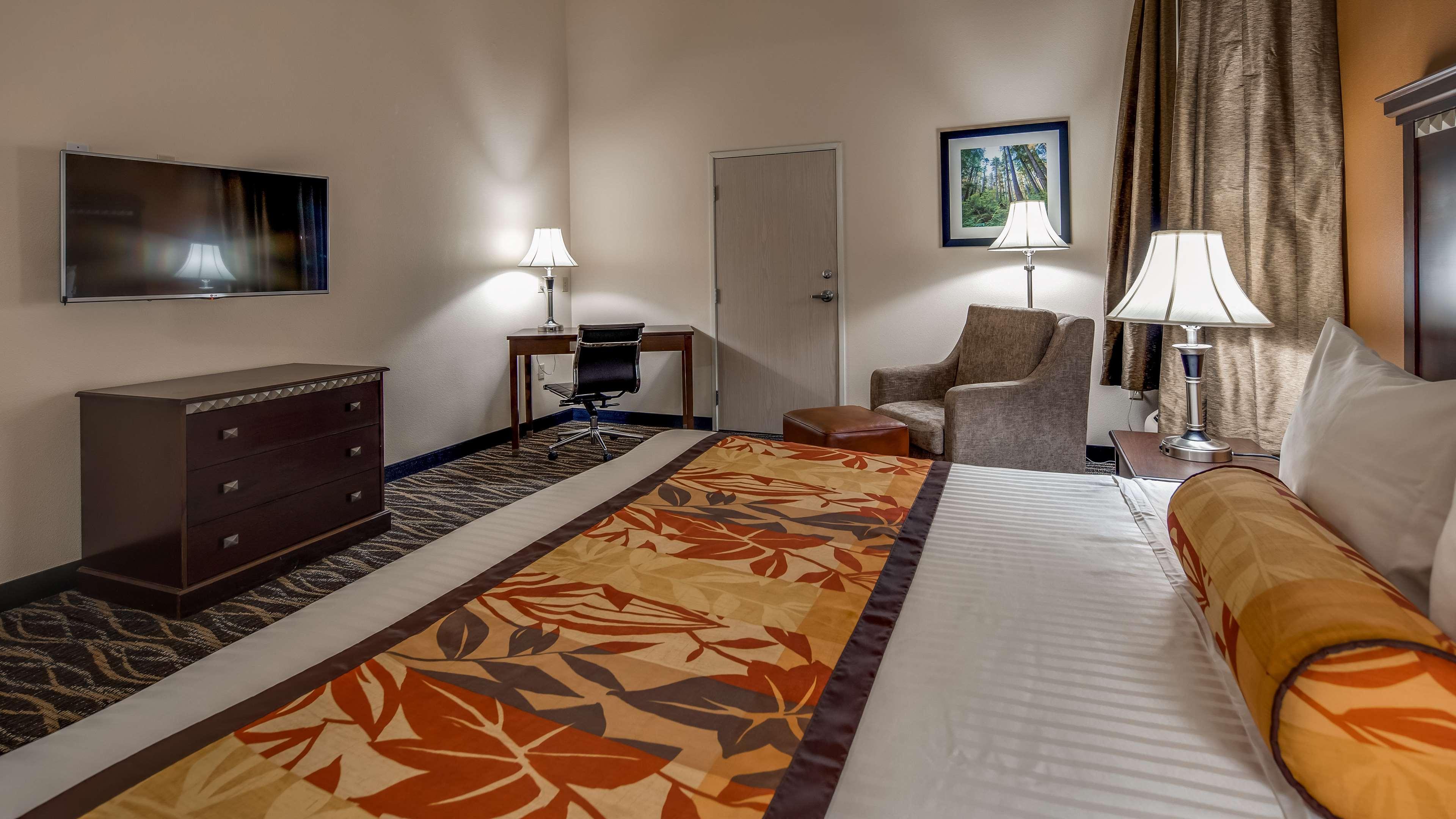 Battle Ground Best Western Plus Battleground Inn & Suites מראה חיצוני תמונה
