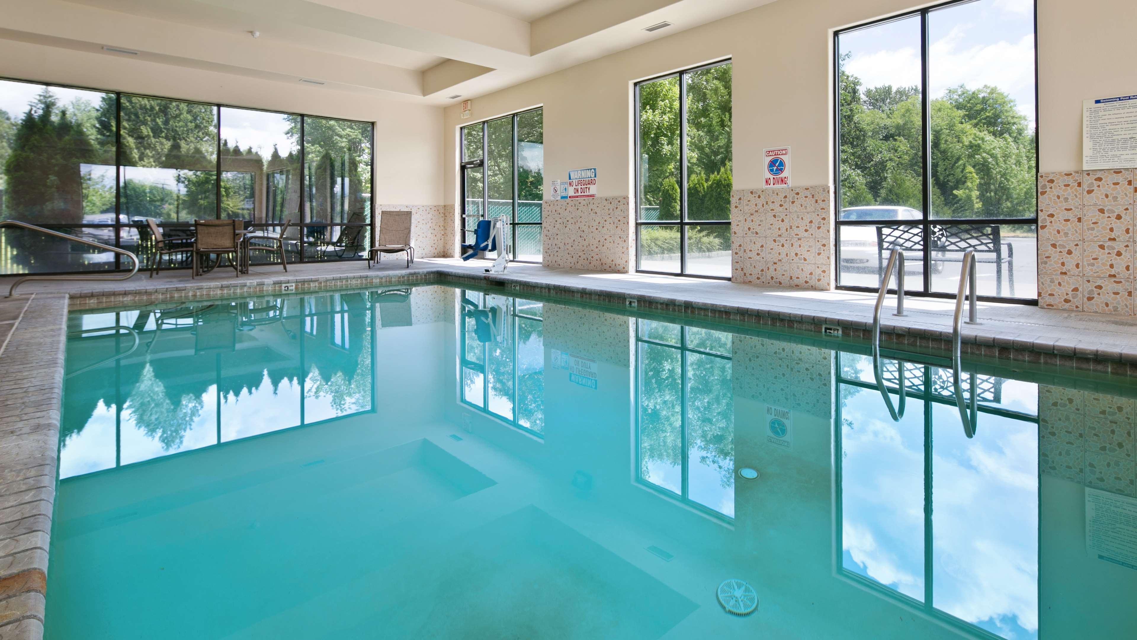 Battle Ground Best Western Plus Battleground Inn & Suites מראה חיצוני תמונה