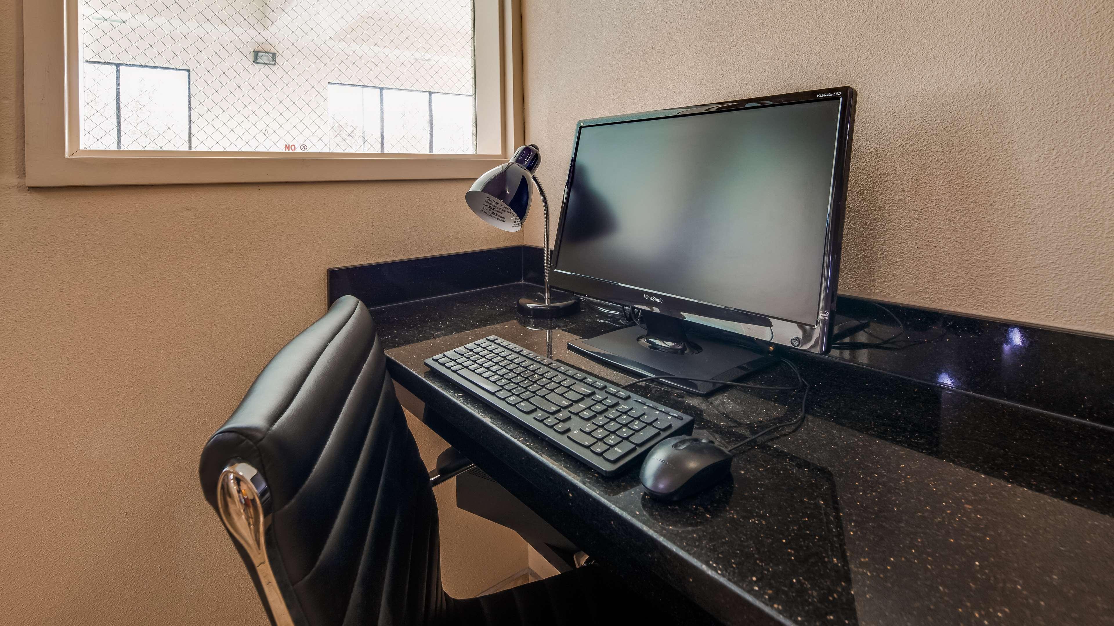 Battle Ground Best Western Plus Battleground Inn & Suites מראה חיצוני תמונה