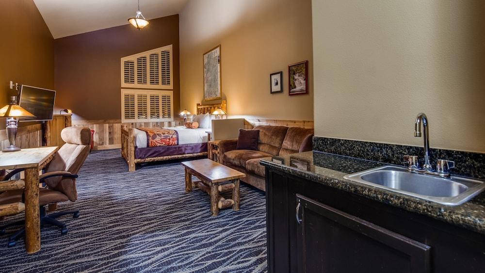 Battle Ground Best Western Plus Battleground Inn & Suites מראה חיצוני תמונה
